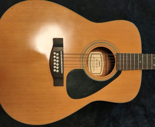 Alte gitarre westerngitarre - alte,